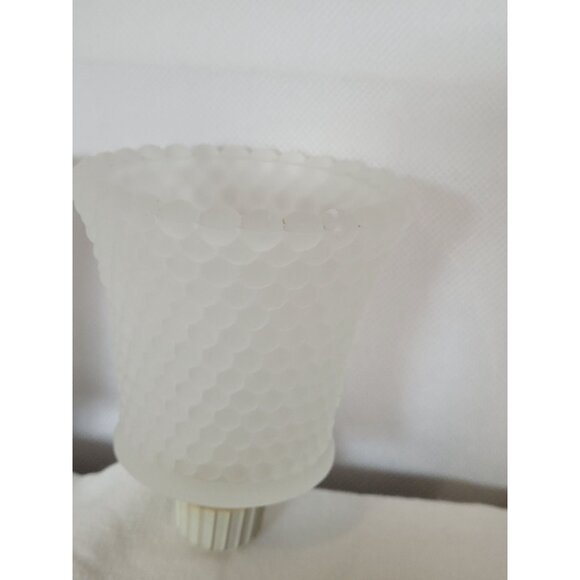 2ct Vintage Frosted White HOMCO Diamond Point Candle Votive Cup Home Interiors - Picture 3 of 5